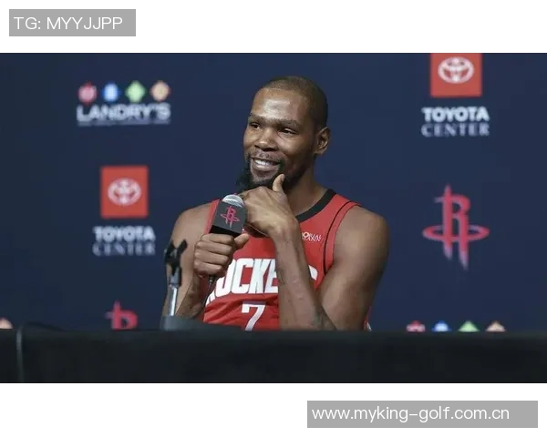 杜兰特首秀推迟至周四对爵士期待重返赛场 杜兰特首秀推迟至周四对爵士期待重返赛场