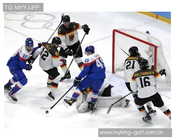 穆勒分享冰球比赛观赛照片感谢好友邀请丰富业余生活 穆勒分享冰球比赛观赛照片感谢好友邀请丰富业余生活