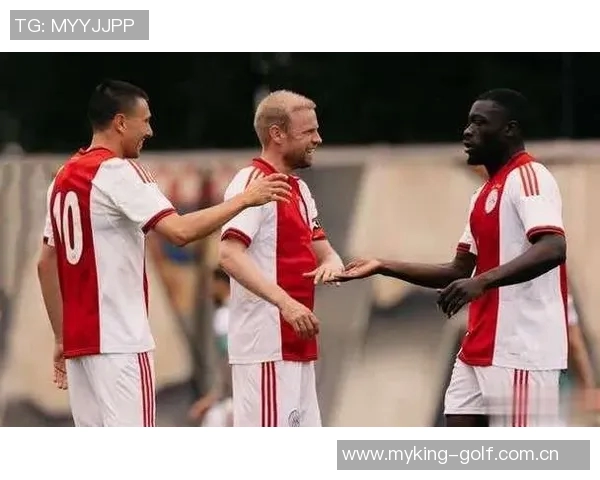 阿贾克斯欧冠前两轮全败创12赛季以来新低球队状态堪忧