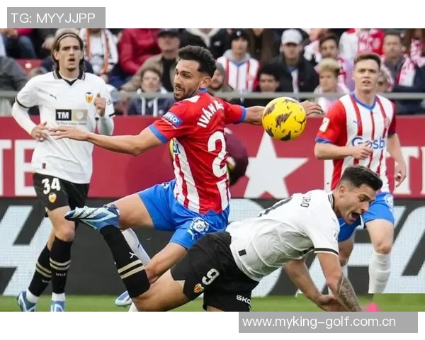 小波特称赞泰瑞斯马丁在训练营表现出色展现强大统治力 小波特称赞泰瑞斯马丁在训练营表现出色展现强大统治力