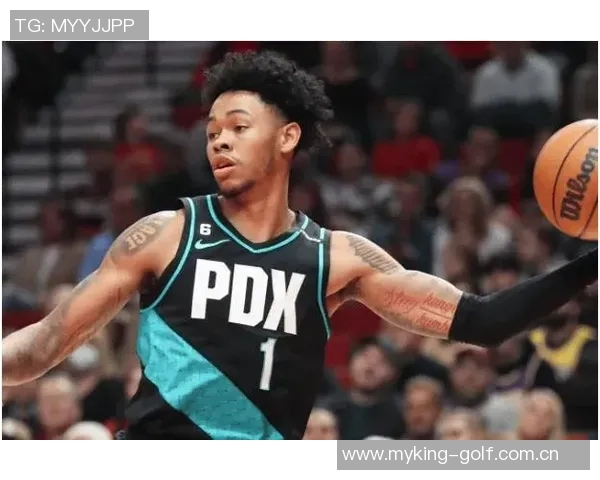 安芬尼西蒙斯回顾绿军首秀表现从紧张到自如掌控比赛节奏 安芬尼西蒙斯回顾绿军首秀表现从紧张到自如掌控比赛节奏